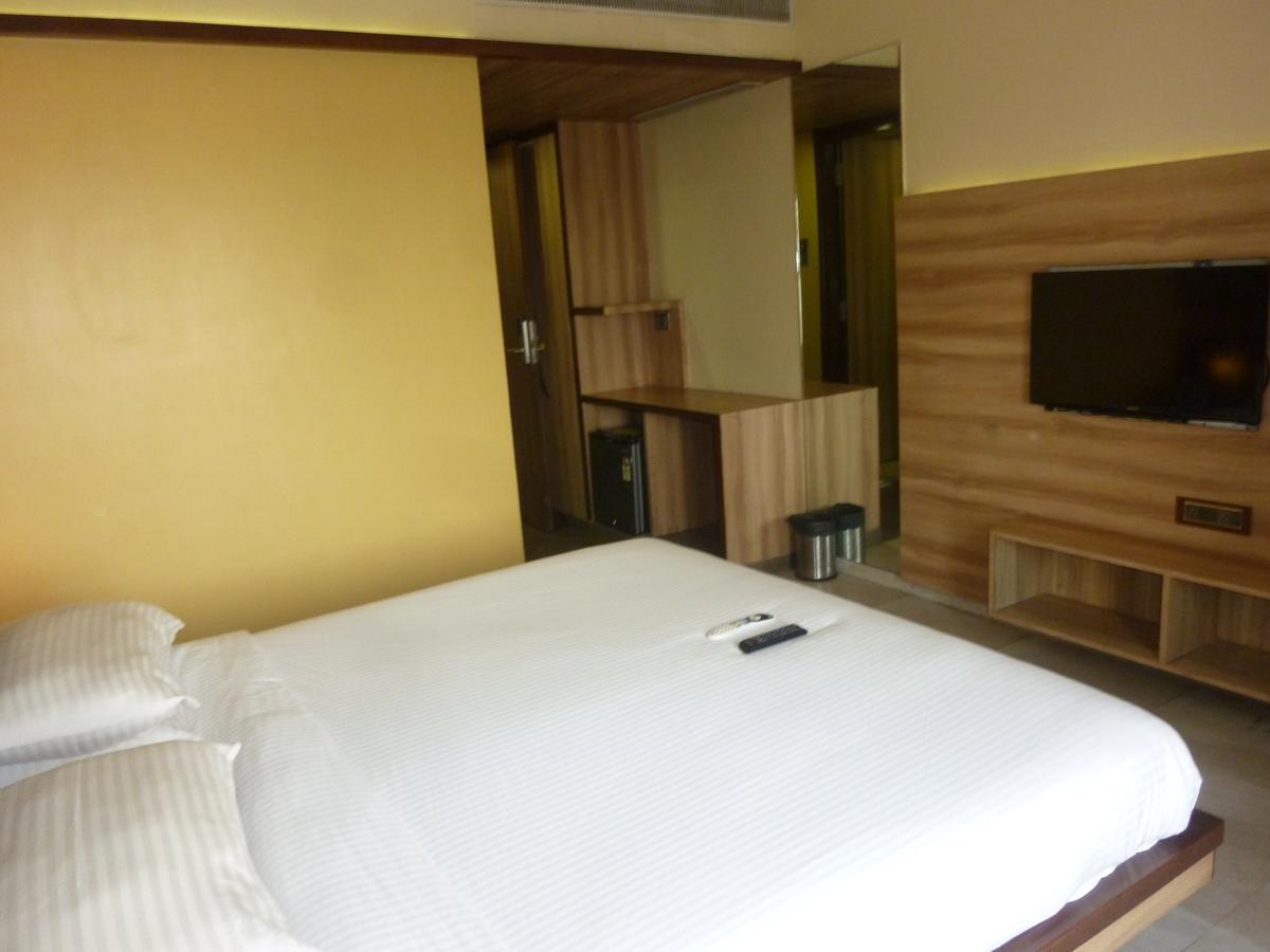 Hotel New Bengal Mumbai Ngoại thất bức ảnh